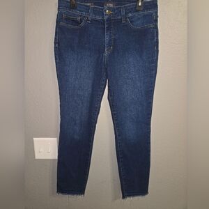 NYDJ Alina Ankle Jean Size 8 Lift & Tuck Technology